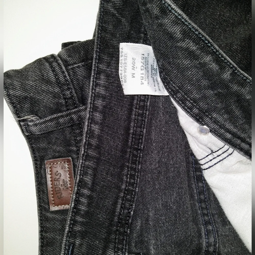Riders by Lee, Women's Black Jeans, Size 20W - Picture 4 of 4